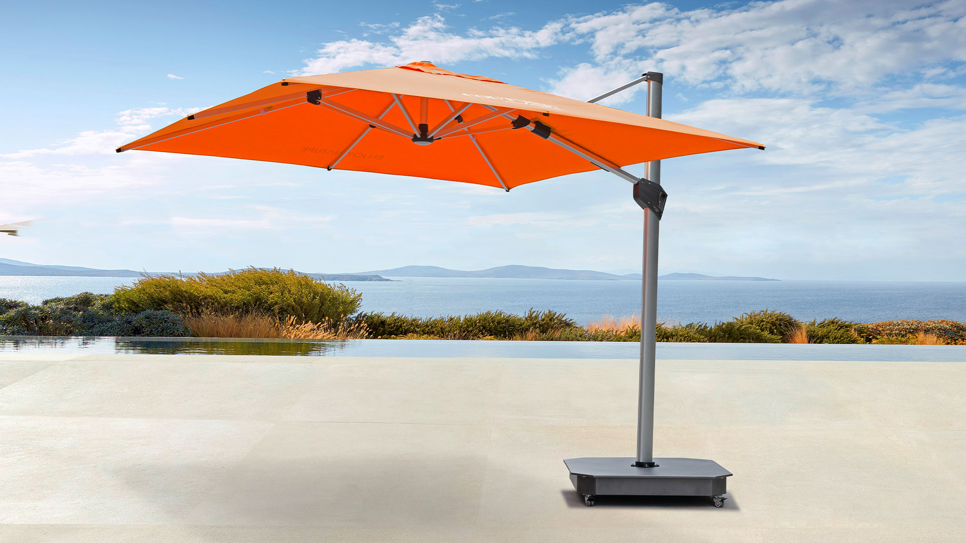 ALUMINUM CANTILEVER UMBRELLA with LED light